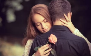 أسباب حب الرجل للمرأة