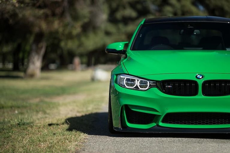 السيارة الخضراء في المنام