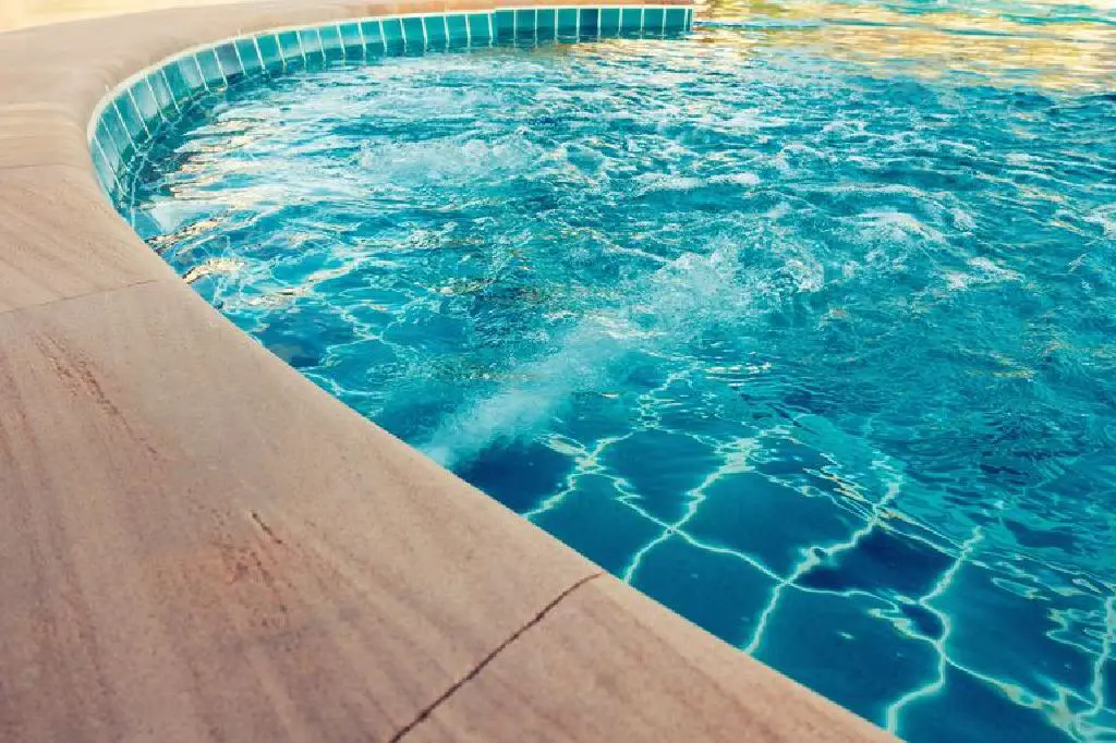 Å se et svømmebasseng i en drøm 2 - Sada Al Umma-bloggen