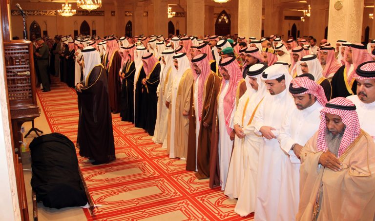 تفسير حلم الصلاة على الميت