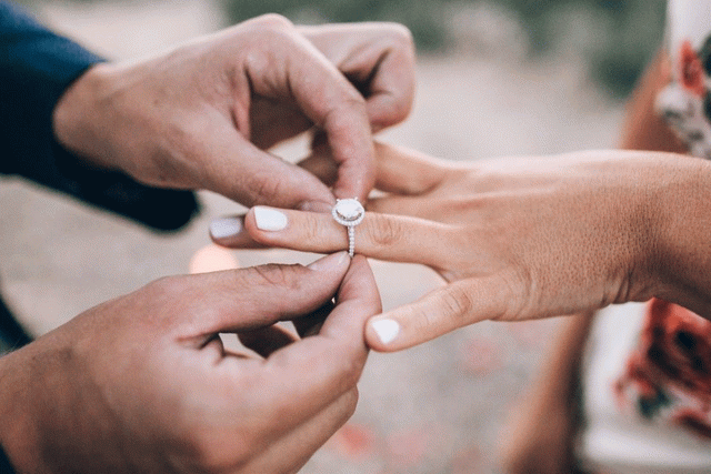  للمتزوجة في المنام - مدونة صدى الامة