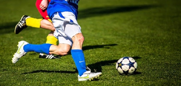  حلم لعب كرة القدم - مدونة صدى الامة