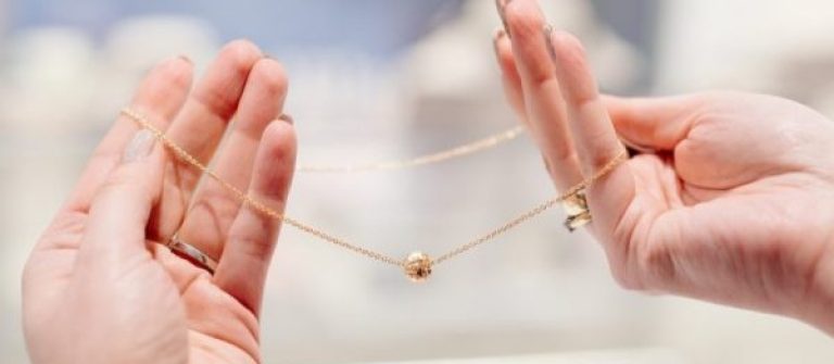 إعطاء-الذهب