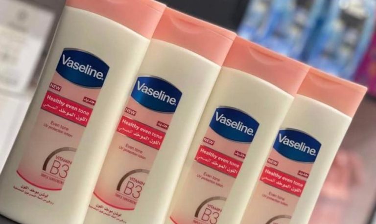 مين جربت فازلين لتوحيد اللون