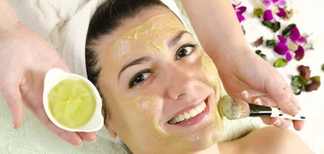 Facial bleaching mixtures in a week