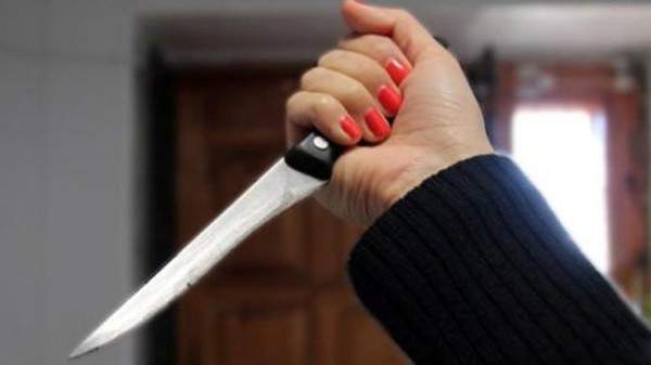 Ερμηνεία ονείρου για μαχαίρι με μαχαίρι