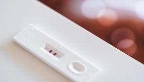 أعراض الحمل قبل الدورة باسبوع عن تجربة وعلامات الحمل الأكيدة قبل الدورة بثلاث أيام