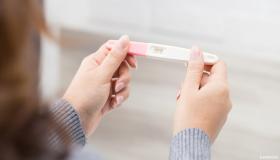 الحمل بعد الدورة مباشرة واعراضه وهل يحدث حمل بعد الغسل من الدورة بيوم؟