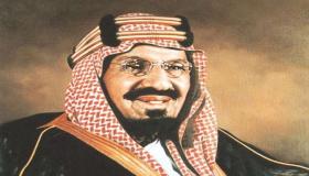 موضوع عن الملك عبدالعزيز وما هي أهم إنجازات الملك عبد العزيز؟
