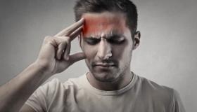 أعراض هواء الرأس وما هي مضاعفات مرض هواء الرأس؟